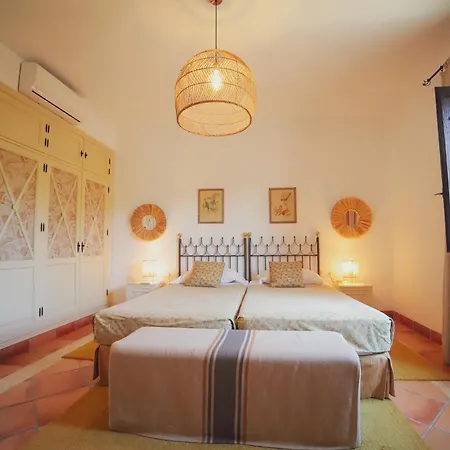 Country house Hacienda El Rosalejo *